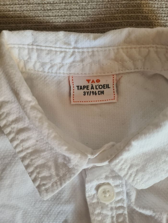 2 chemises blanches - photo numéro 2