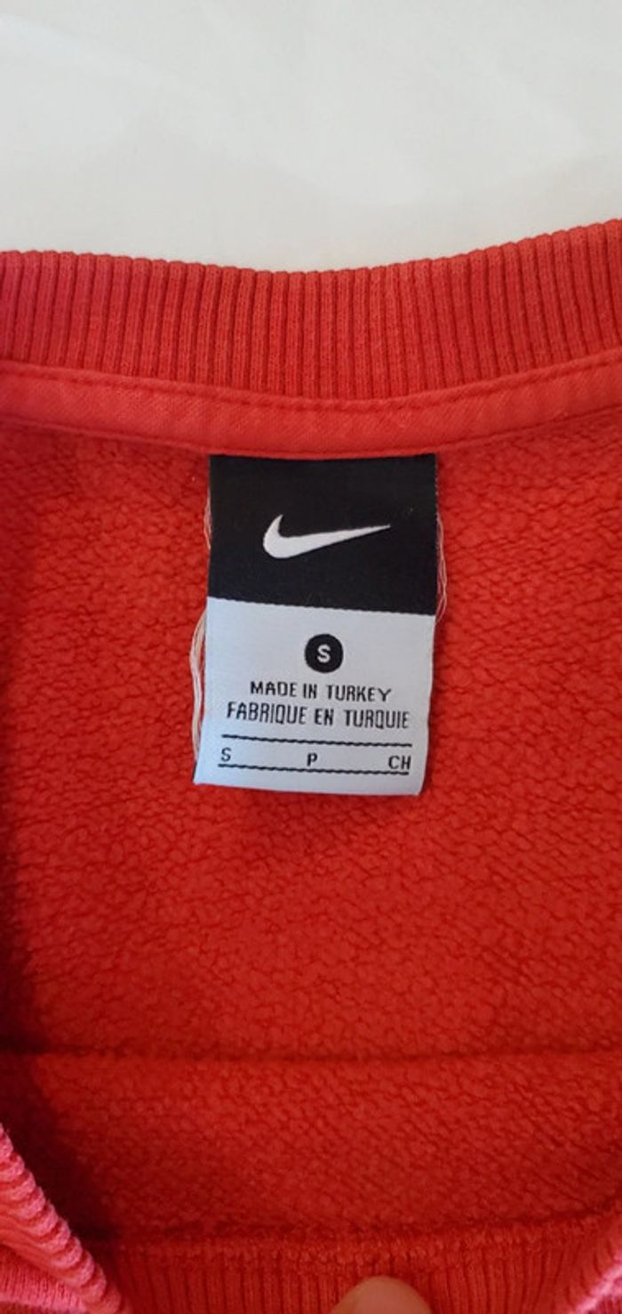 Pull Vintage Nike - photo numéro 4