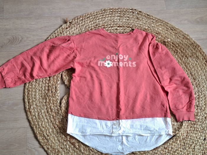 Lot vêtements fille 8 ans - photo numéro 2