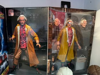 Figurine retour vers le futur