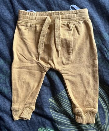Pantalon jogging 1 mois