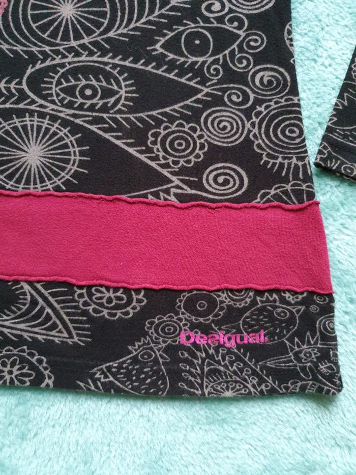 Très beau tee-shirt 13.14 ans - photo numéro 3