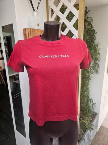 Calvin Klein jeans t-shirt bordeaux taille S