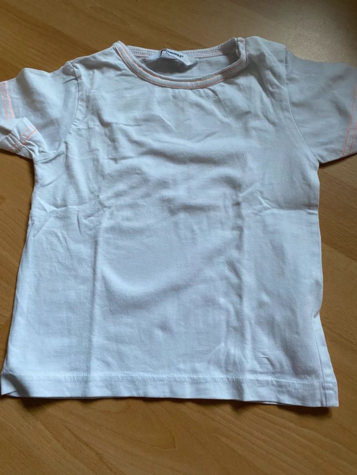 T-shirt 3 pommes Taille 2 ans