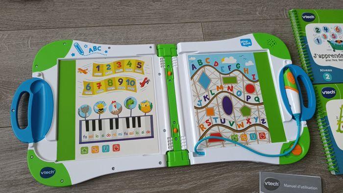 Magic book + livres - photo numéro 4