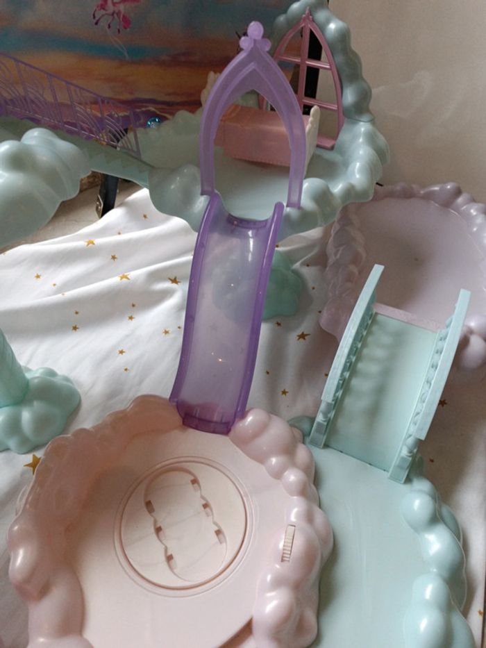 Barbie mattel royaume kingdom nuage magic féerique licorne unicorn poupée doll Pegasus castillo - photo numéro 10