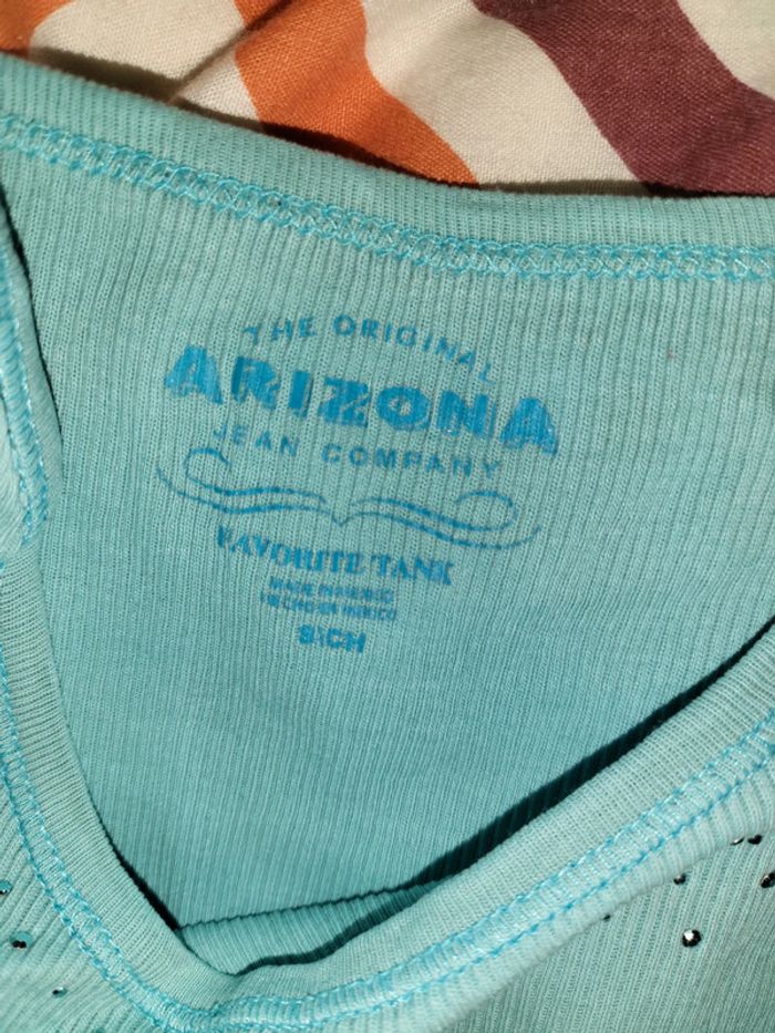 Lot débardeurs maillots de corps - photo numéro 11