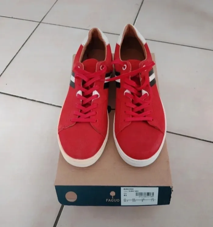Chaussures homme T41 Bocage NEUVES - photo numéro 2