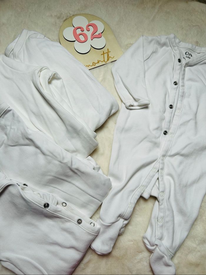 Lot bodies pyjama - photo numéro 2