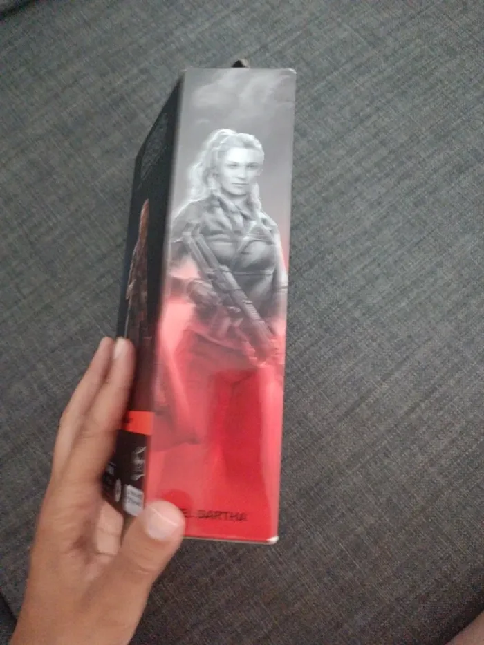 Vel Sartha 15 cm- Andor ( Saga Star Wars )- Black Series - Hasbro - photo numéro 2