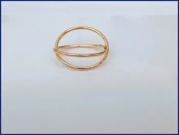 Bague dorée tendance en acier inoxydable