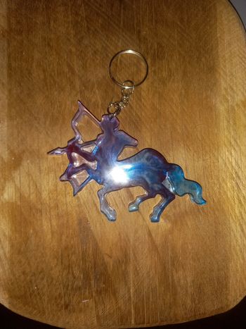 Porte clé sagittaire signe zodiaque résine epoxy