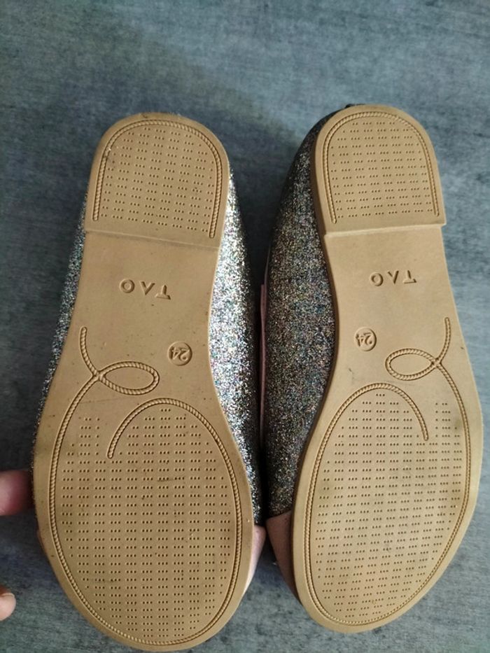 Chaussures taille 24 - photo numéro 4