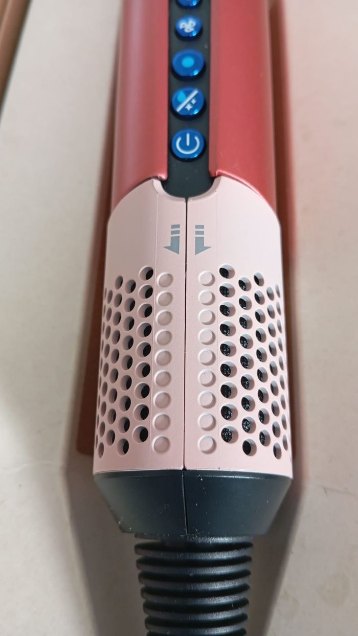 Dyson ,lisseur ,sèche-cheveux - photo numéro 4