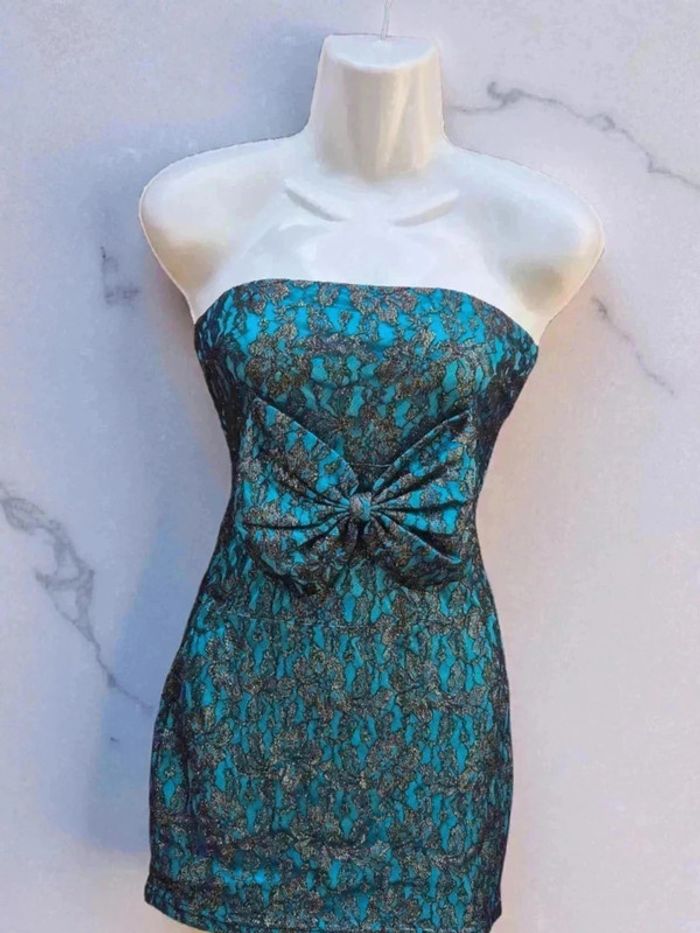 Robe sans bretelle 🌹34 🌹turquoise