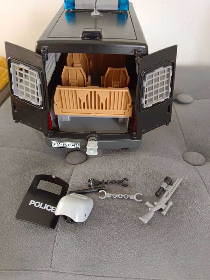 Camion de police playmobil - photo numéro 4