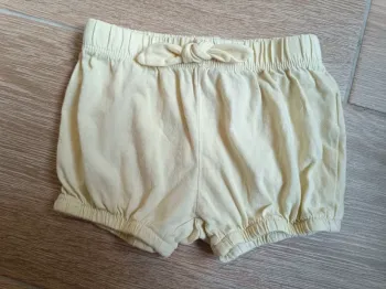 Short 6 mois