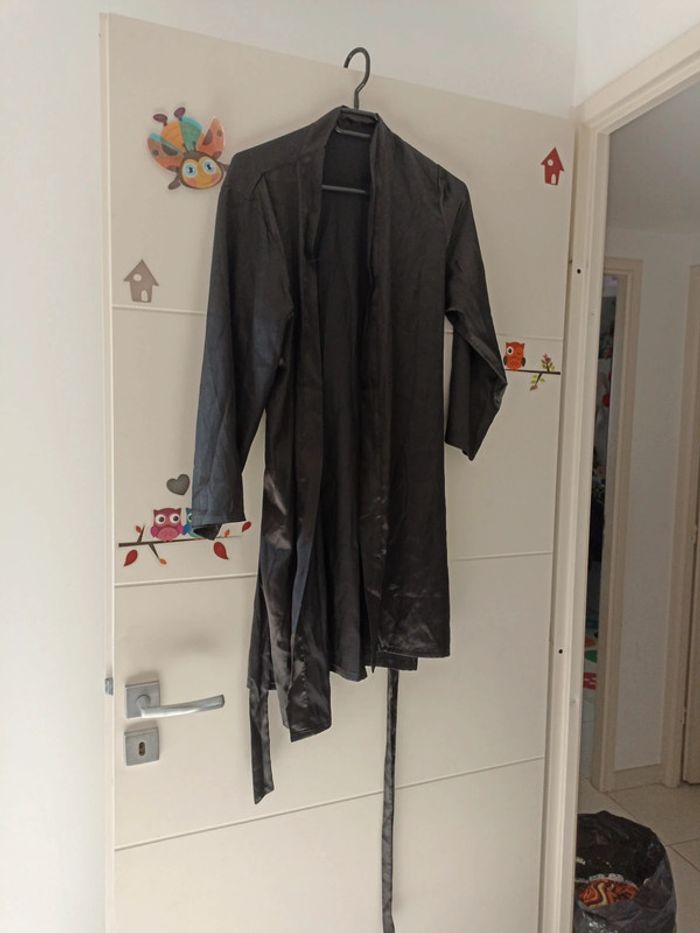 Peignoir/ robe de chambre façon satin taille M