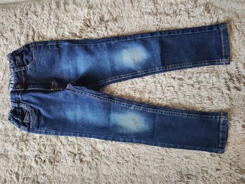 Jeans taille 5 ans