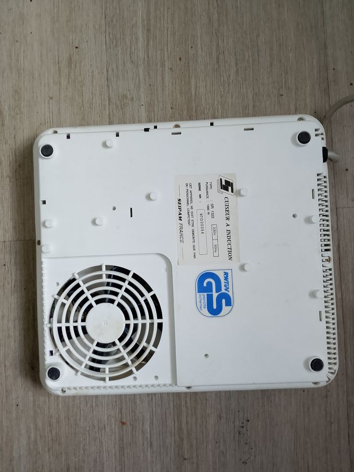 Plaque induction en céramique Seipam - photo numéro 4