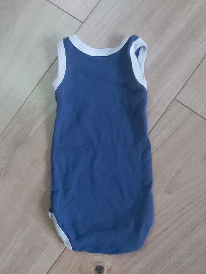 Bodie sans manches garçon Petit Bateau 3 mois comme neuf (78) - photo numéro 3