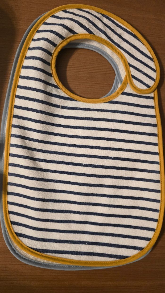 Neufs (non utilisés)🥰🤩 💙 lot bavoirs garçon 🤩🥰💙(ferme) - photo numéro 10