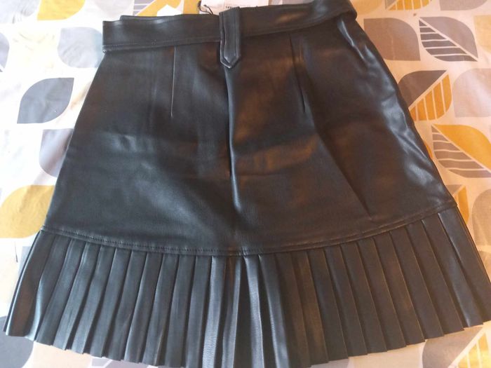 Mini jupe Stradivarius - photo numéro 7