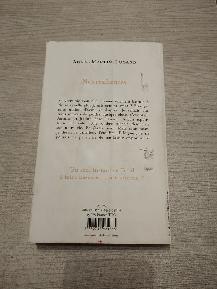 Livre Agnès Martin-Lugand - photo numéro 2