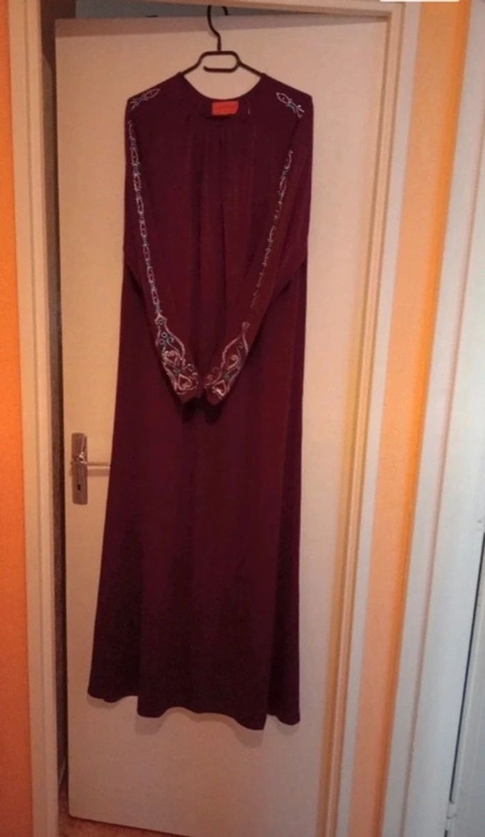 Robe longue aid