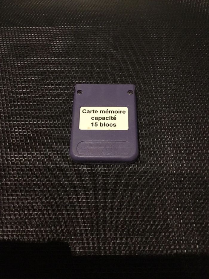 PlayStation carte mémoire violette PS1 PS2 15 blocs fonctionnelle