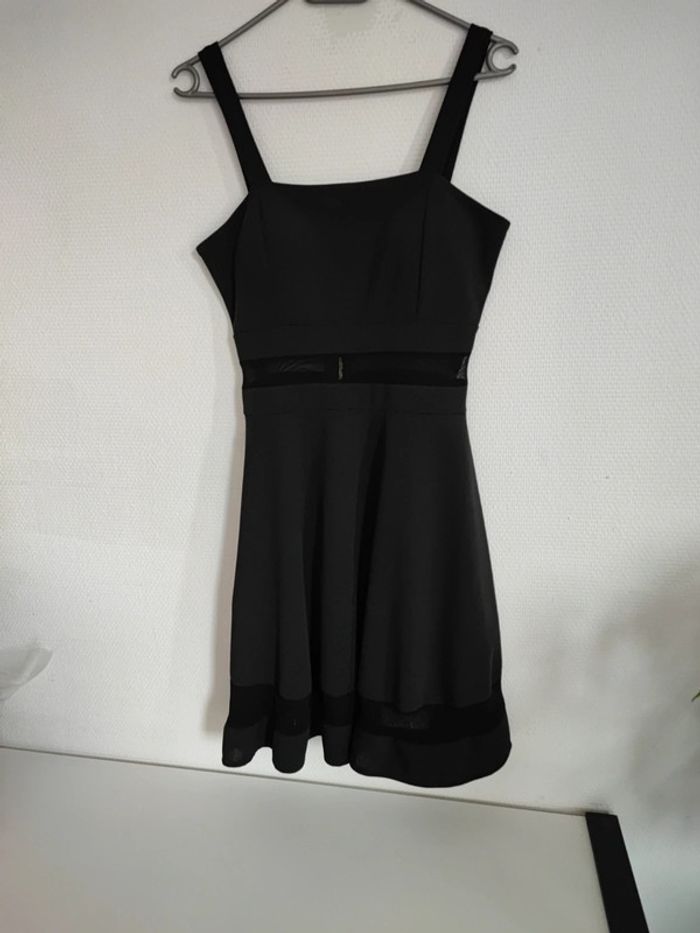 Robe noire