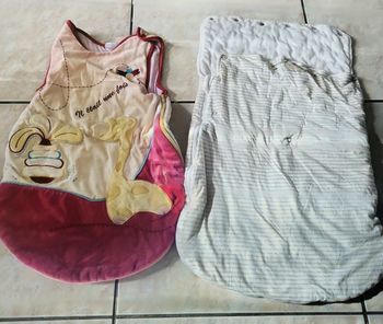 Lot de 2 Gigoteuses 