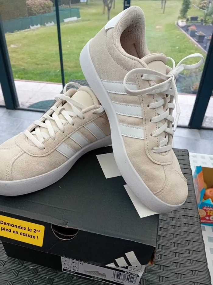Baskets adidas
