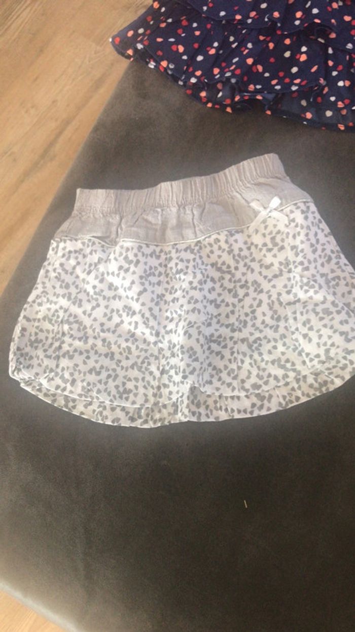 Lot de 2 jupes et une robe - photo numéro 2