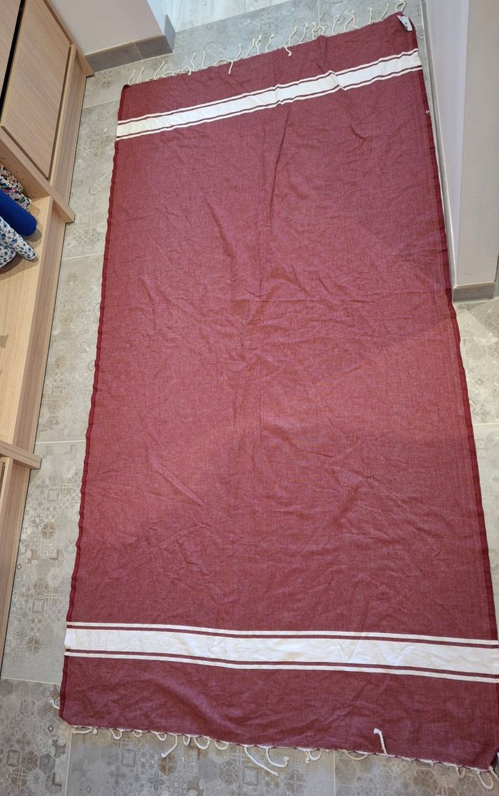 Fouta de plage/bain rouge bordeaux/blanc - Neuve - photo numéro 3