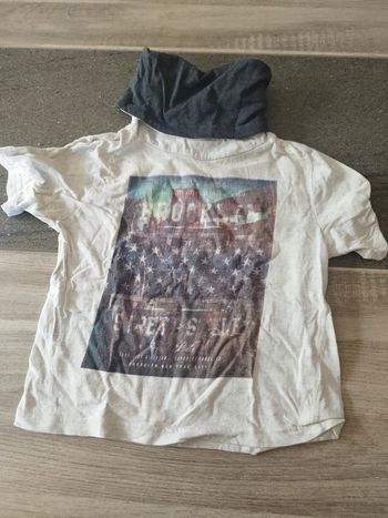 T-shirt avec col