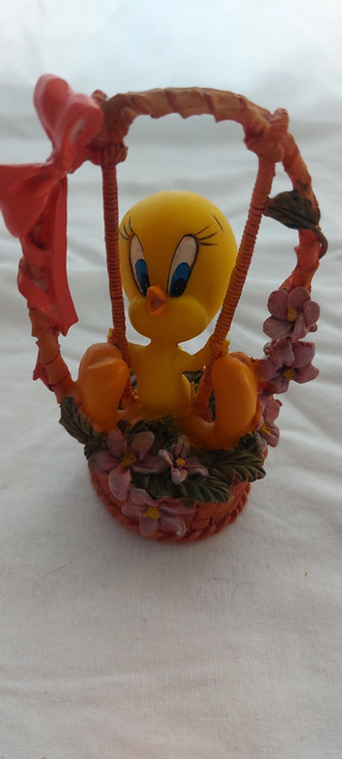 Titi figurine