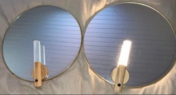 Lot de 2 luminaires avec leur miroir