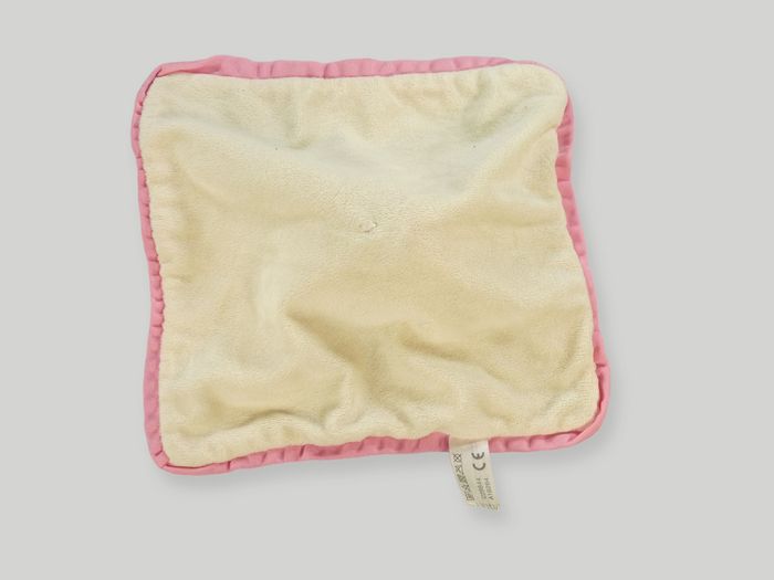 Doudou singe carré plat velours rose écru Zeeman 25 cm - photo numéro 4
