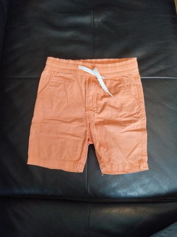 Short 4 ans