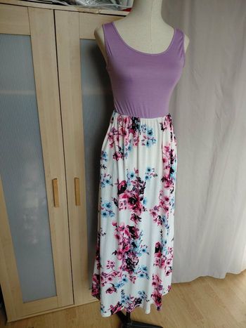 Très jolie robe longue d'été femme T 36/38