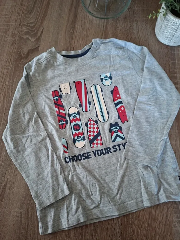 Ensemble garçon 4 ans - photo numéro 2