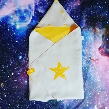 Nid d'ange Plume Jaune 0-6 mois