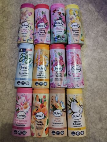 Gel douche Balea lot de 12 spécial plusieurs senteurs