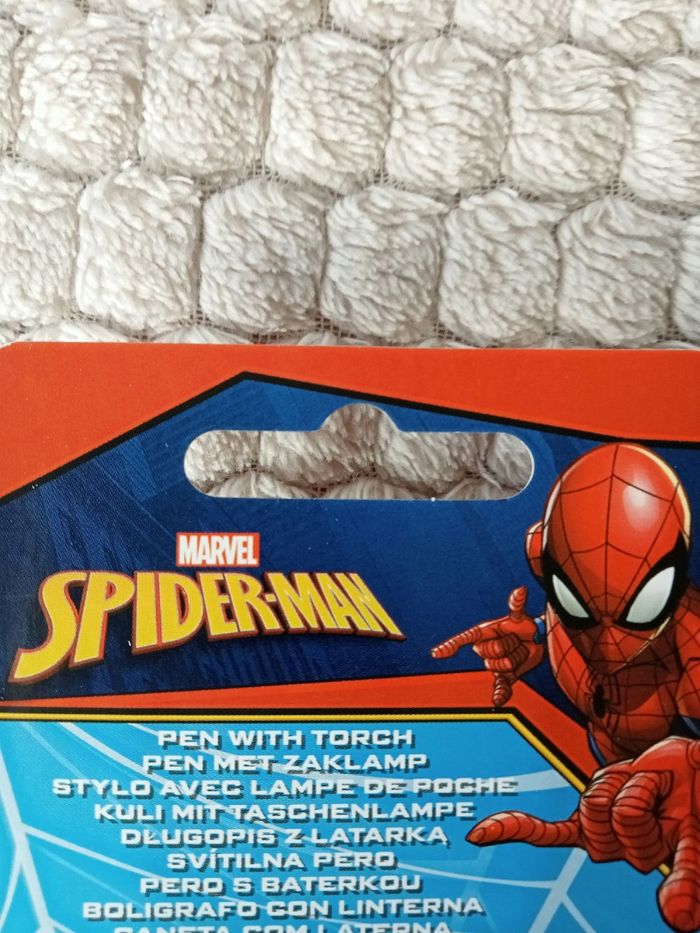 Stylo lampe de poche spiderman - photo numéro 5