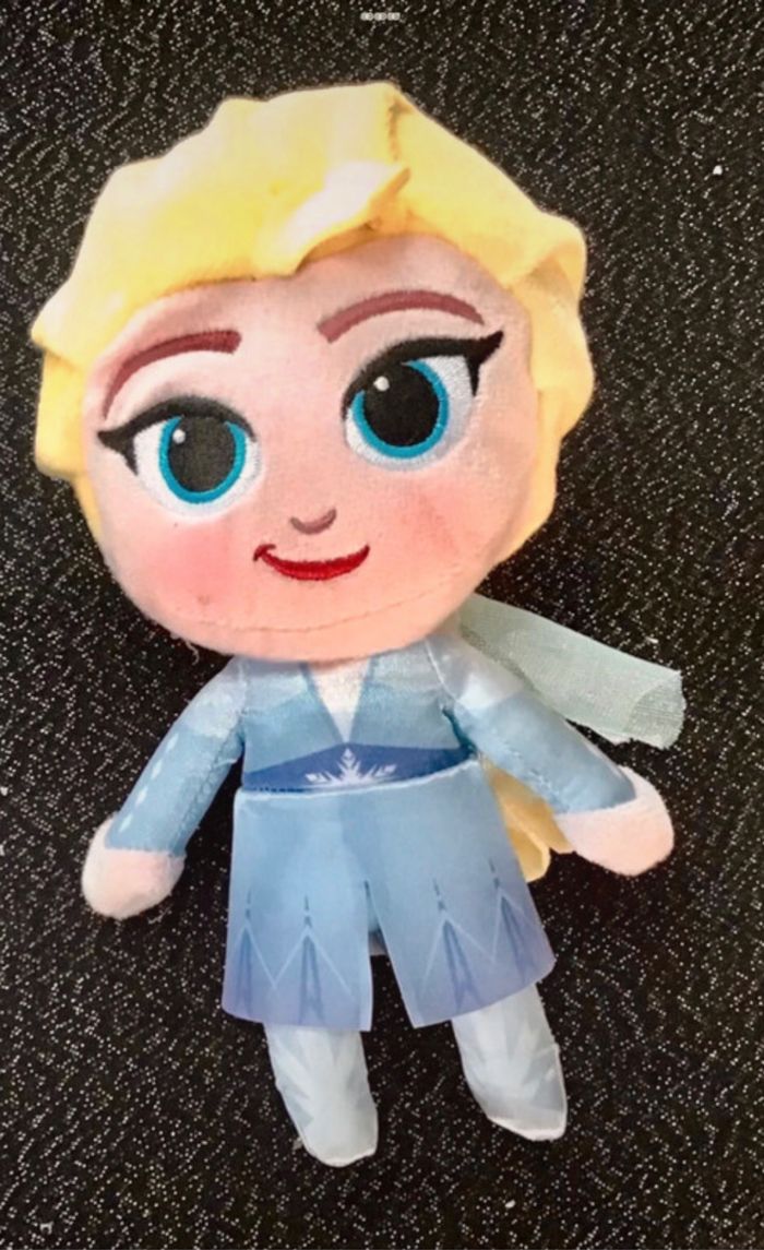 Doudou reine des neiges