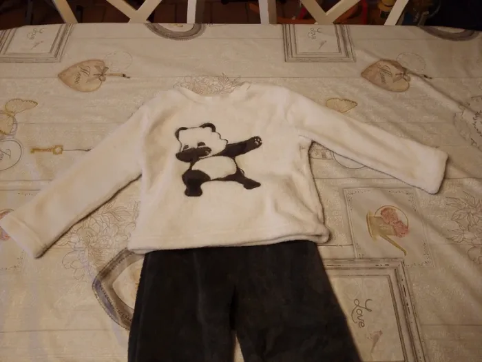 Pyjama hiver 3 ans - photo numéro 2