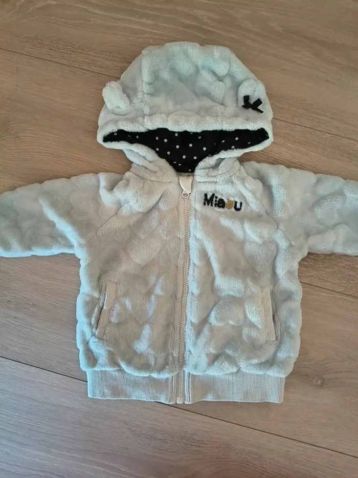 Veste en fourrure chaude hiver taille 6 mois - photo numéro 8