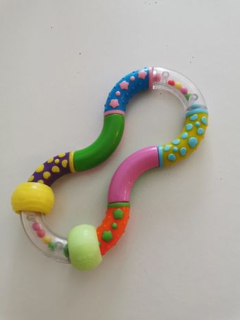 Hochet bébé articulé