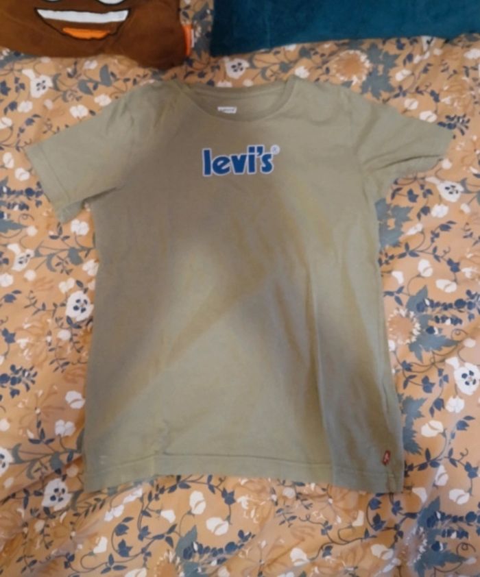 T-shirt levi's